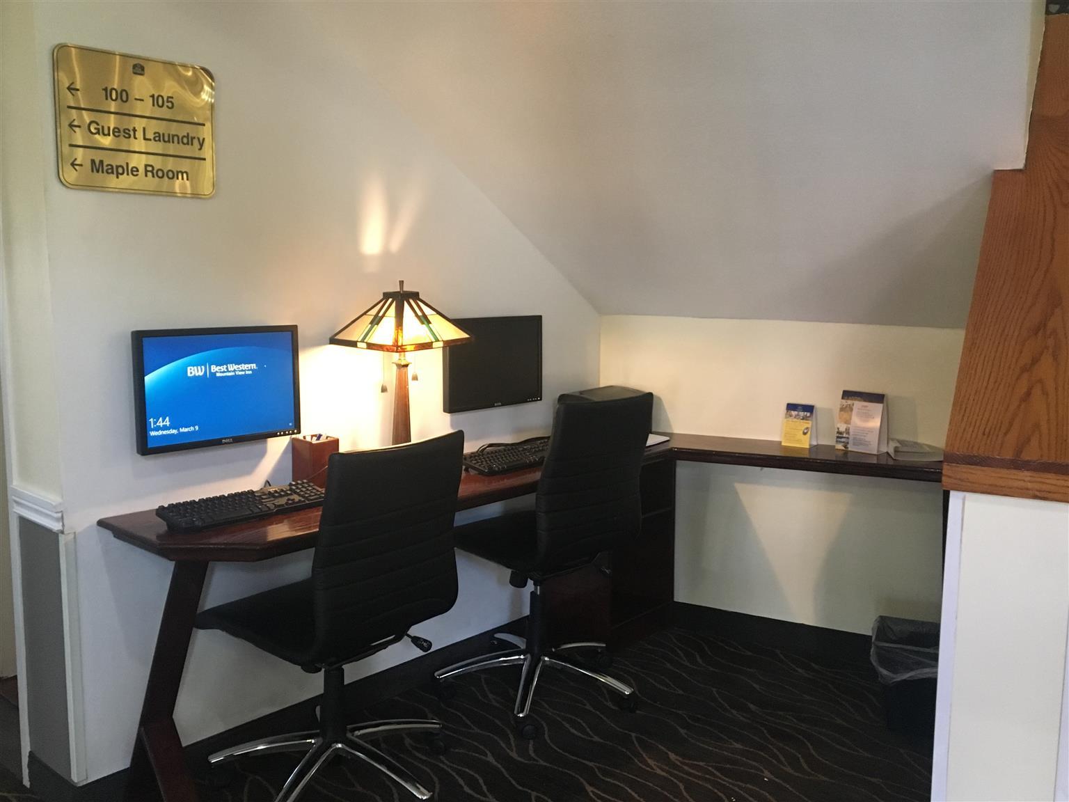 Western Mountain View Hotel 3*