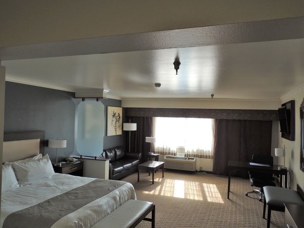 Western Mountain View Hotel