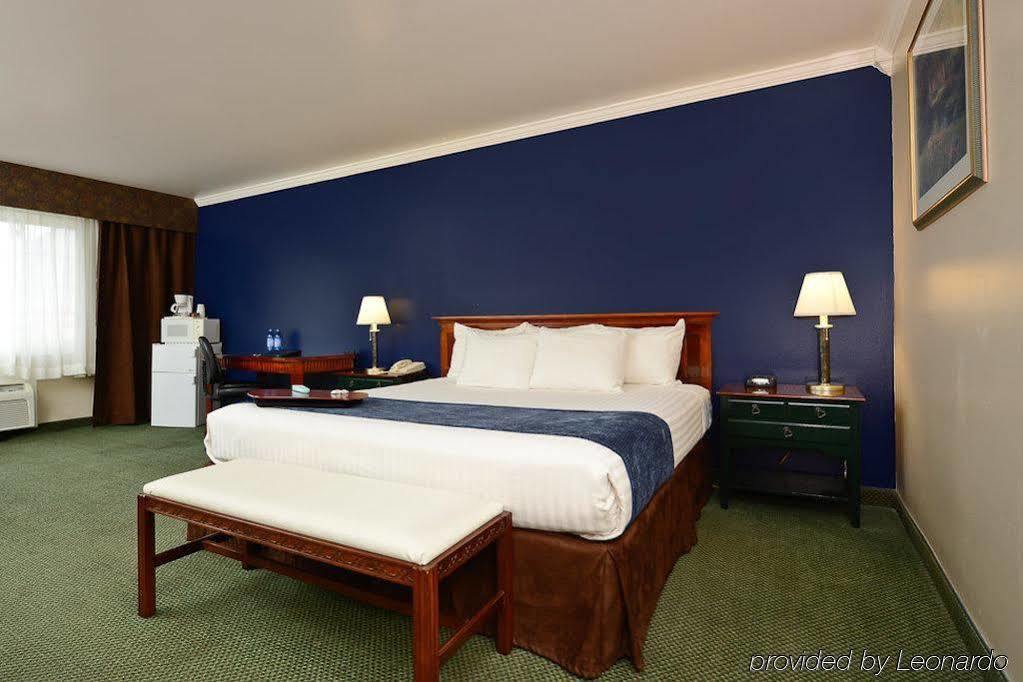 Hotel Western Mountain View 3*